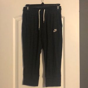 Capri Sweatpants